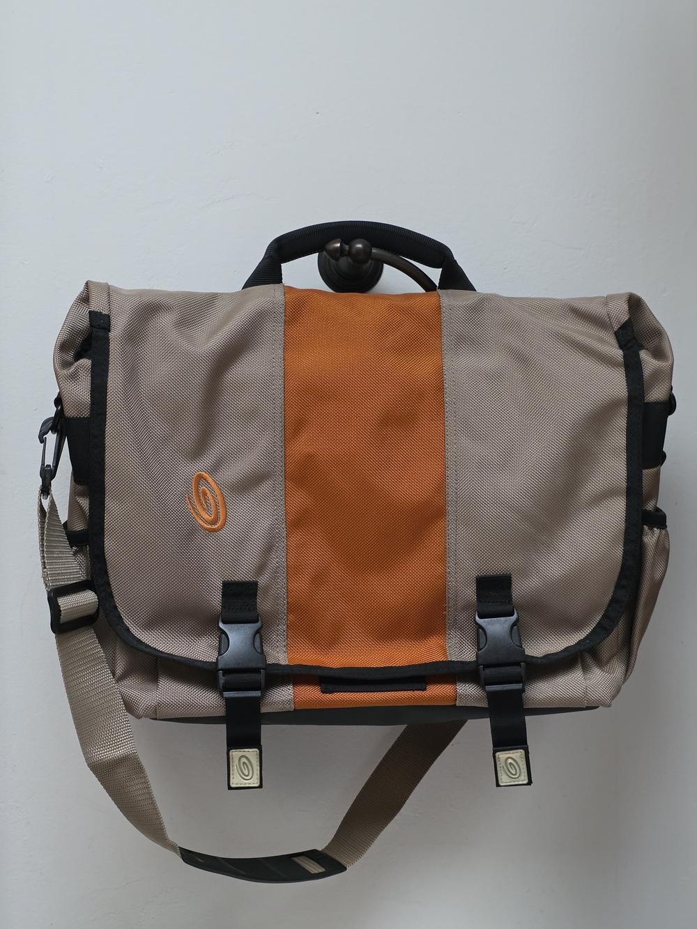 Timbuk2 Beige and Orange Nylon  Commute Messenger Bag